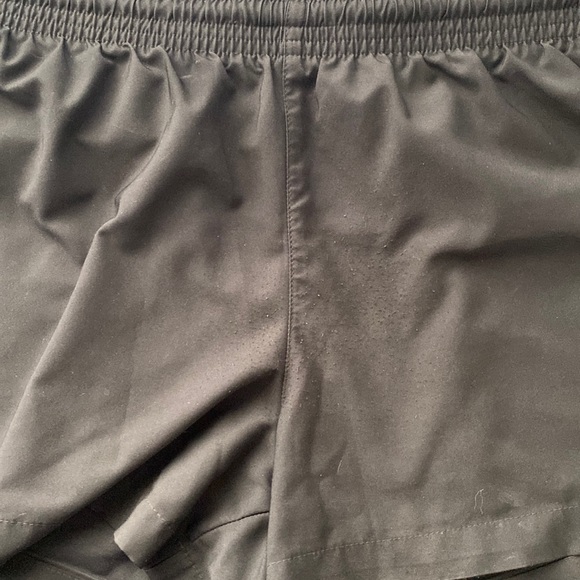 Nike Black Shorts - Picture 7 of 7